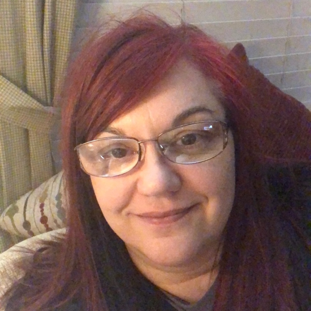 Meet your Posher, Angela